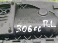 91006102 ручка внутренняя двери передней левой Peugeot 306 1 поколение [рестайлинг] 1998г. - фото №2