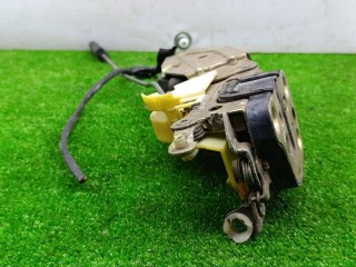 замок двери передней левой, ориг. номер 90377703, 90277865, 90377705, Opel Omega A [рестайлинг] 1990-1994