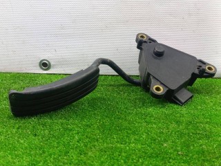 педаль газа, ориг. номер 8200297335, Renault Clio 2 поколение [2-й рестайлинг] 2003-2013