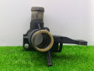 фланец (тройник) системы охлаждения, ориг. номер 037121133F, Volkswagen Passat B4 1993-1997