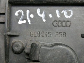панель фонаря заднего правого, ориг. номер 8E9945258, Audi A4 B6 2000-2006
