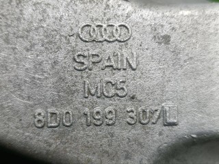 кронштейн двигателя, ориг. номер 8D0199307L, Audi A4 B5 1994-1999