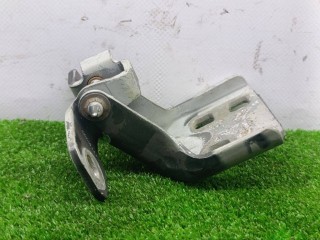 петля двери, Chrysler Voyager 4 поколение 2000-2004