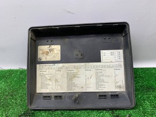 крышка блока предохранителей, ориг. номер 1374029, BMW 5 E34 1987-1996