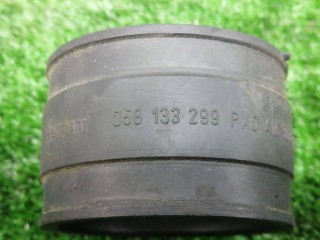 патрубок впускного коллектора, ориг. номер 058133299, Audi A4 B5 [рестайлинг] 1999-2001