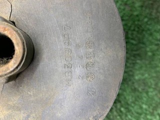 подушка крепления двигателя, ориг. номер MB309927, Mitsubishi Galant 7 поколение 1992-1997