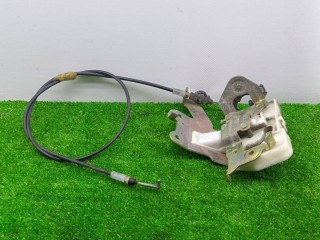 замок двери задней правой, Mazda MPV 2 поколение 1999-2003