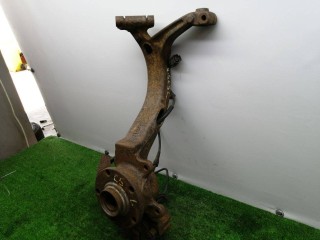 кулак левый, ориг. номер 8D0407257AE, Volkswagen Passat B5 1996-2001