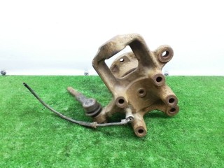 кулак левый, ориг. номер 9013320301, Mercedes-Benz Sprinter W901-904 1995-2000