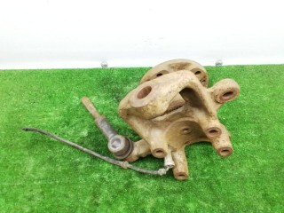 кулак левый, ориг. номер 9013320301, Mercedes-Benz Sprinter W901-904 1995-2000