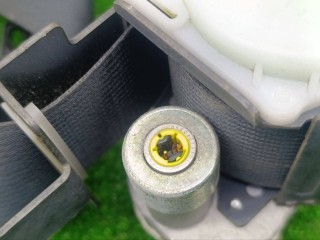 ремень безопасности передний левый, ориг. номер 0433060, Mazda MPV 2 поколение 1999-2003