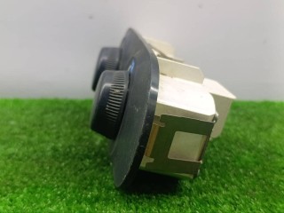 блок управления печки/климат-контроля, Mazda MPV 2 поколение 1999-2003