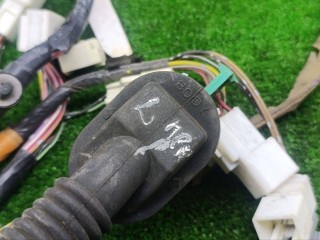 проводка двери передней левой, ориг. номер LD6267190A, Mazda MPV 2 поколение 1999-2003