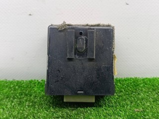 блок управления центральным замком, ориг. номер G8D327AB, Mazda MPV 2 поколение 1999-2003