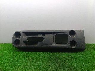 рамка обрамление кулисы, ориг. номер LD5864421, Mazda MPV 2 поколение 1999-2003