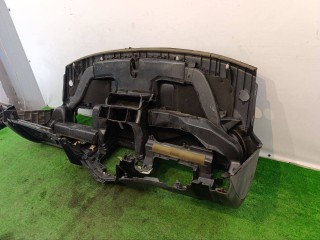 панель передняя салона (торпедо), Mazda MPV 2 поколение 1999-2003