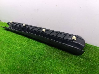 накладка на порог, ориг. номер LC6268710, Mazda MPV 2 поколение 1999-2003