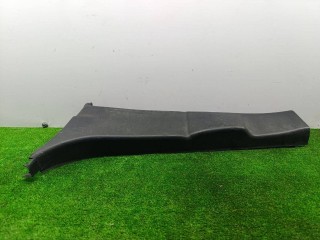 обшивка центральной стойки, ориг. номер LC6268230, Mazda MPV 2 поколение 1999-2003