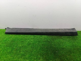 накладка на порог, ориг. номер LC6268720, Mazda MPV 2 поколение 1999-2003