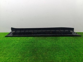 накладка на порог, ориг. номер LD4768740, Mazda MPV 2 поколение 1999-2003
