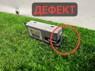 усилитель антенны в заднем стекле, ориг. номер AM2T18C847CA, Ford S-Max 1 поколение [рестайлинг] 2010-2015