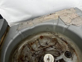 ниша запасного колеса, Ford Grand C-Max