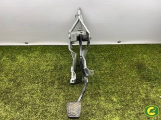 педаль тормоза, Opel Zafira
