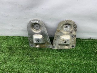 Кронштейн крепления балки подвески, ориг. номер 8D0399542, Audi A6 C5 1997-2001