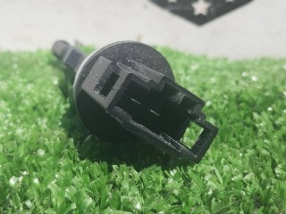 датчик температуры в выпускном коллекторе, ориг. номер 4B0820539, Volkswagen Vento