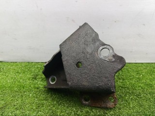 Кронштейн крепления балки подвески, Renault Laguna 2 поколение 2001-2005