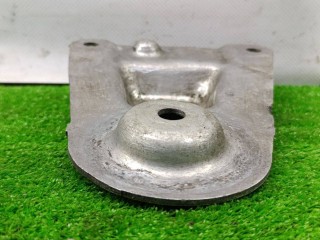 Кронштейн крепления балки подвески, ориг. номер 8D0399542, Audi A6 C5 1997-2001