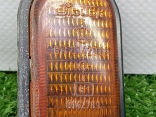 повторитель поворота на крыле правый, ориг. номер 7700847333, 6R0142789, Renault Scenic 1 поколение 1996-1999
