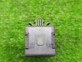 реле поворотов, ориг. номер 257309F900, Nissan Primera P11 1996-2000