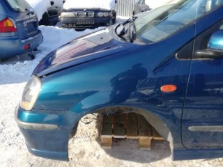 повторитель поворота на крыле левый, Nissan Almera Tino V10 2000-2003