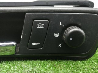 ручка внутренняя двери передней левой, ориг. номер 1T0837197A, Volkswagen Caddy 3 поколение 2004-2010