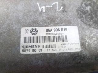 блок управления двигателем, ориг. номер 06A906019, Volkswagen Golf 3 поколение 1991-2000