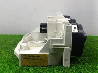 блок управления печки/климат-контроля, ориг. номер 1J0819045F, Volkswagen Golf 3 поколение 1991-2000
