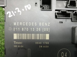 модуль управления двери передней левой, ориг. номер 2118701326, Mercedes-Benz E W211 2002-2006