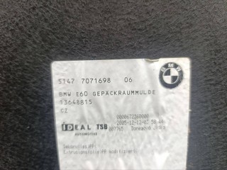 обшивка отсека багажника, ориг. номер 51477071698, BMW 5 E60/E61 2002-2007