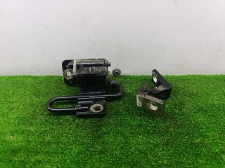 петля двери задней левой, Volkswagen Golf 3 поколение 1991-2000