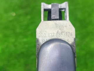 ручка наружная двери передней левой, ориг. номер 3B0837885, Volkswagen Golf 3 поколение 1991-2000