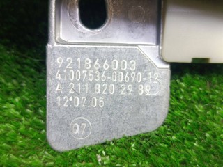 усилитель антенны в заднем стекле, ориг. номер A2118202989, Mercedes-Benz E W211 2002-2006