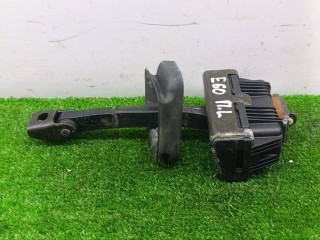 ограничитель открывания двери передней, BMW 5 E60/E61 2002-2007