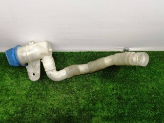 горловина бачка омывателя, Volkswagen Caddy 3 поколение 2004-2010