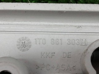 крючок для одежды, ориг. номер 1T0861304, 1T0861303, Volkswagen Passat B6 2005-2010