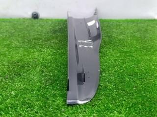 накладка внутренняя на порог задняя правая, ориг. номер A2116800635, Mercedes-Benz E W211 2002-2006