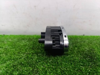 кнопка стеклоподъемника двери, ориг. номер A2118211351, Mercedes-Benz E W211 2002-2006