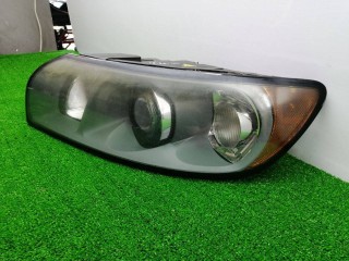 фара левая, ориг. номер 30698889, Volvo V50 1 поколение 2003-2007