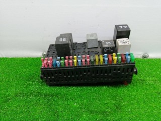 блок предохранителей, ориг. номер 357937039, Volkswagen Multivan T4 1990-1996