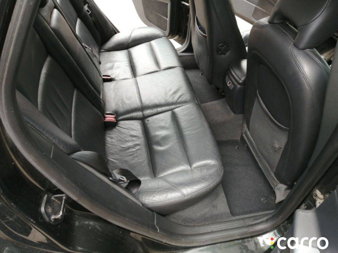 уплотнитель двери задней правой Volvo V50 1 поколение 2007г. - фото №6